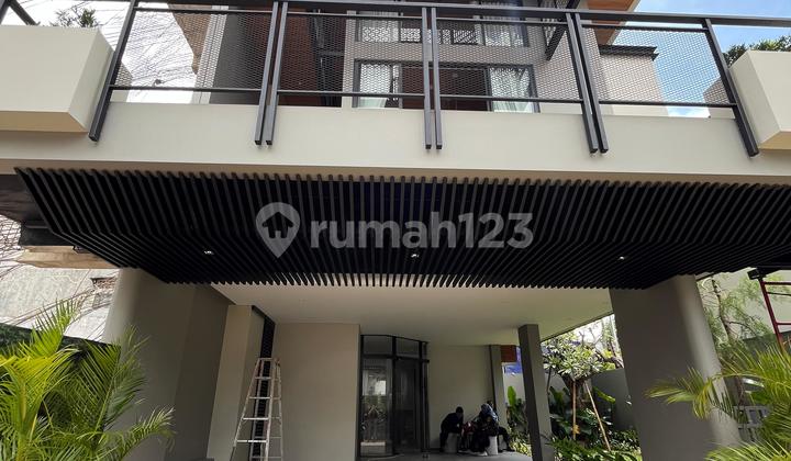 DI JUAL TOWNHOUSE  RESORT NIVARA WIJAYA TIMUR RAYA KEBAYORAN BARU JAKARTA SELATAN.