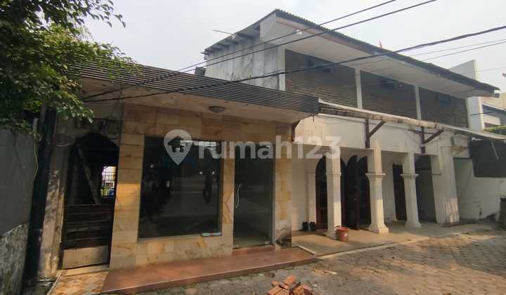 Dijual Rumah Hitung Tanah Zona Komersil Jl Wijaya, Dekat Senopati Kebayoran Baru Jakarta Selatan