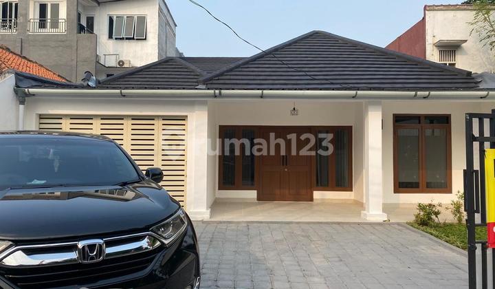 Dijual/Disewakan Rumah di Jl.manunggal Jaya Lebak Bulus Jakarta Selatan Dijual/Disewakan Rumah di Jl.manunggal Jaya Lebak Bulus Jakarta Selatan