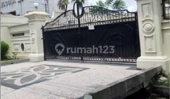 Rumah Mewah Jemur Andayani Wonocolo Surabaya Selatan