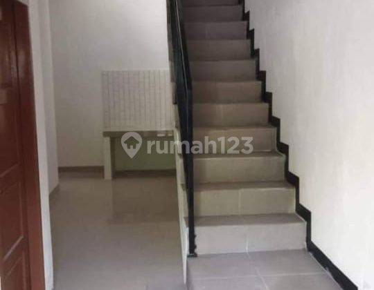 Rumah Cantik 2 Lantai Shm Di Bintara Jaya  2