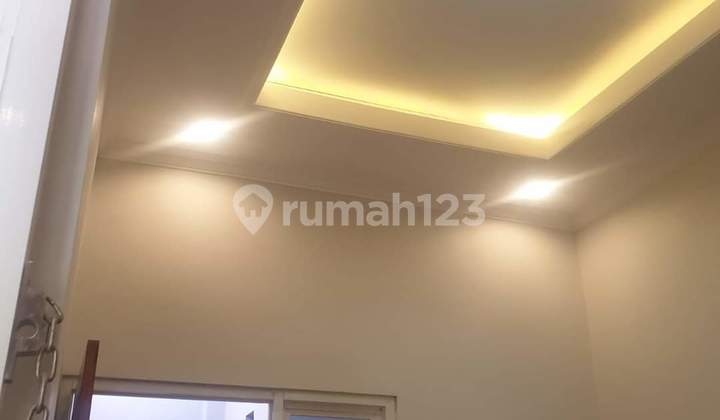 Rumah Cantik Baru Siap Huni Dau Malang  3