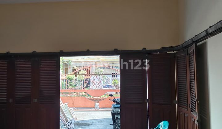 Dijual Rumah Bagus Jalan Kembar Dharmahusada 2