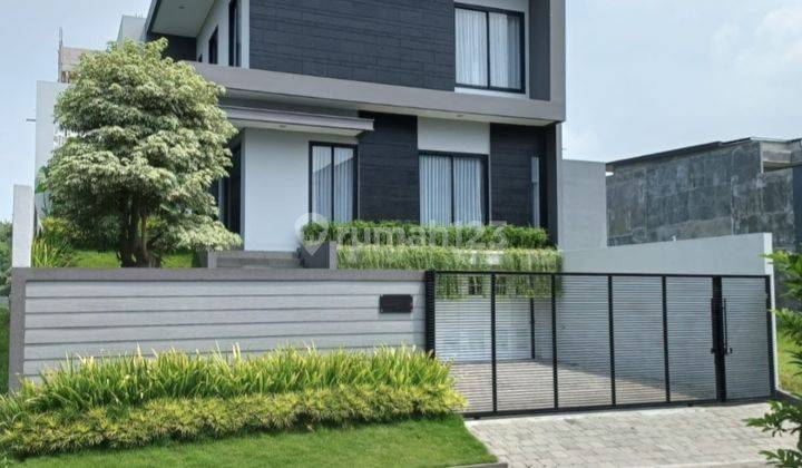 Rumah langka di waterfront citraland! Istimewa design tropical!