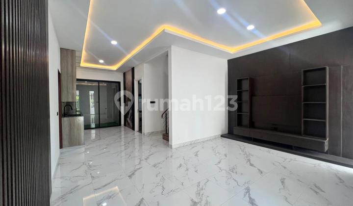 Rumah Citraland.utama.paling.worth It.only 2man.semi.furnish