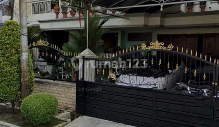 FOR SALE: DARMO PERMAI SELATAN, SURABAYA HOUSE, SEMI-FURNISHED 1