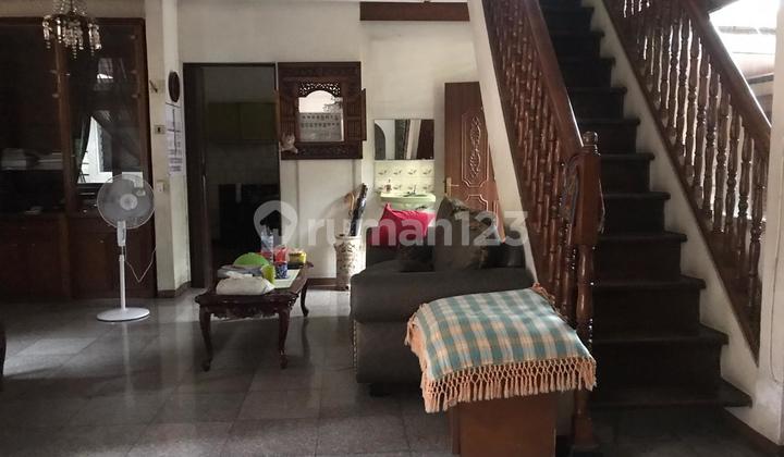 Rumah Tua Hitung Tanah di Senayan LT 360m² – Akses Mobil 2 Arah – Harga Di Bawah Pasar 2