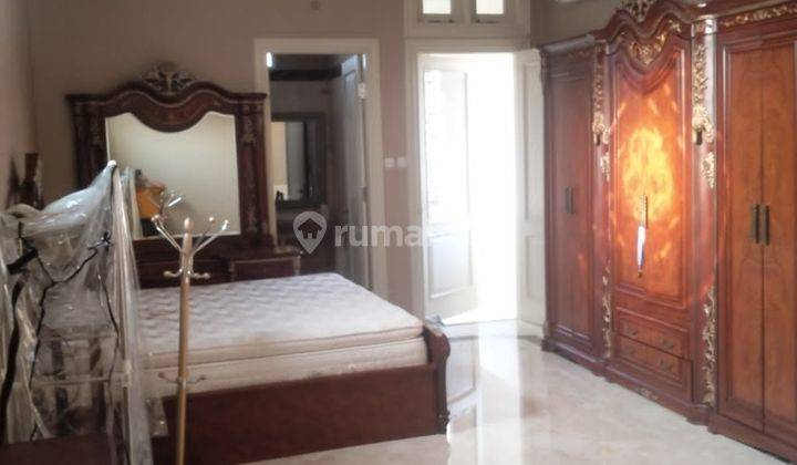 Rumah 2 Lantai di Senayan, Seberang Gelora 21