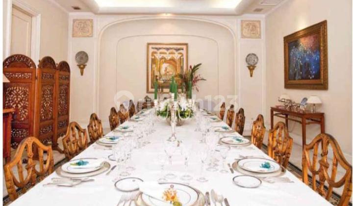 Rumah Mewah Hook di Karang Asem, Kuningan Cocok Untuk Ambassador Rumah Mewah Hook di Karang Asem, Kuningan Cocok Untuk Ambassador