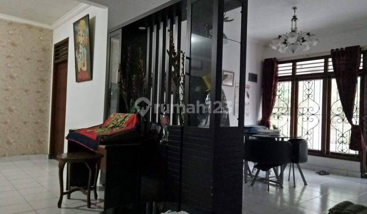 Turun Harga Rumah 4 Kt, Hadap Taman di Duren Sawit