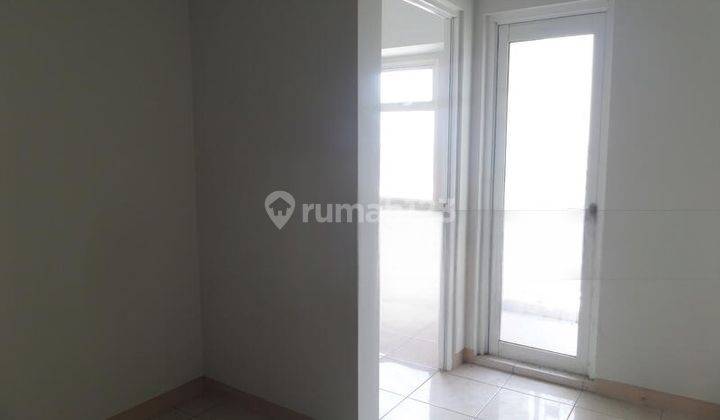 Apartemen Springlake View Tower Fresia 2 BR Unfurnish Hook 2