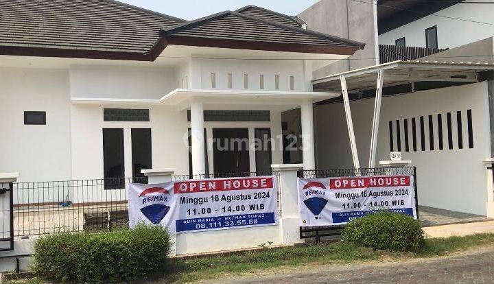 Rumah Baru 4 Kamar Tidur di Kemang Pratama, Strategis Mewah 1