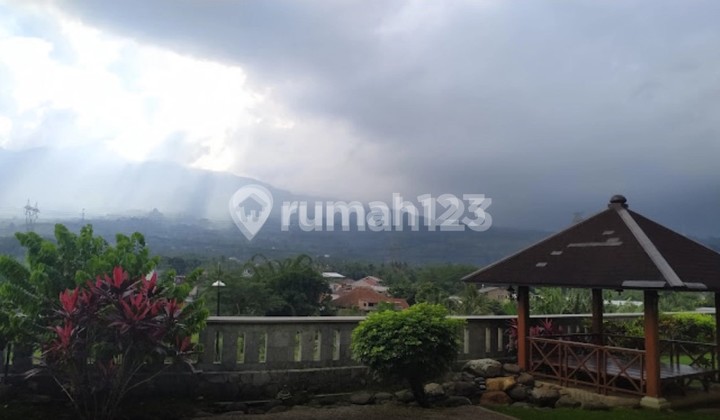 Luxury Villa in Ungaran Private Paradise with Mount Ungaran View 2