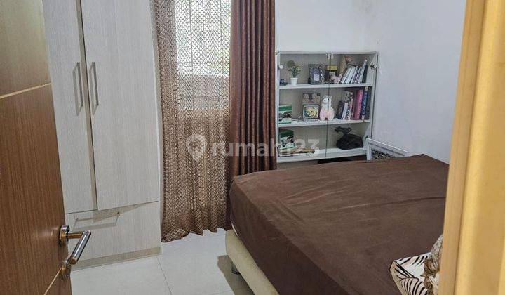 Rumah Mewah 2 Lantai Hadap Taman di Royal Residence Pulo Gebang Semi furnished 2