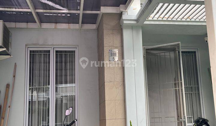 Rumah 2 Lt Bagus Siap Huni Semi Furnished 1