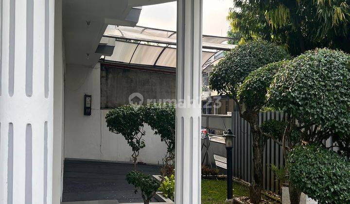 Disewakan rumah 2 Lt Siap Huni Posisi Hook 2