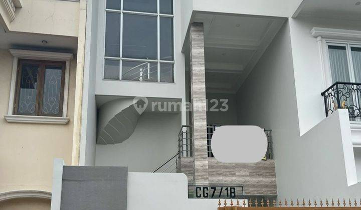 Dijual Rumah Baru 3 1/2 Lantai Di Modernland 1