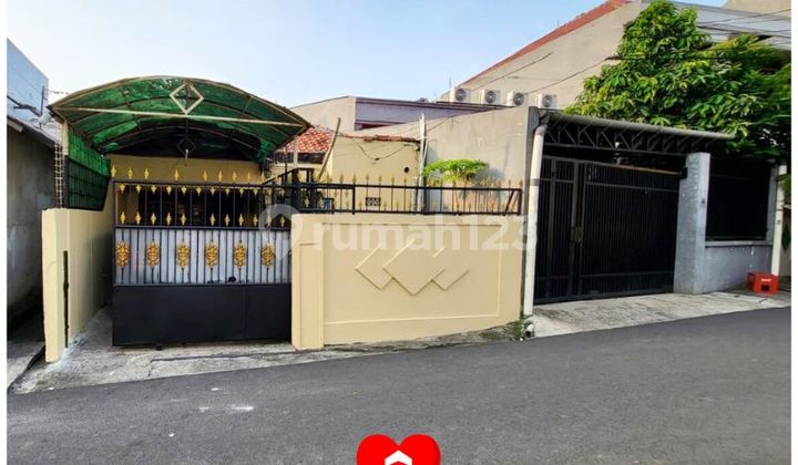 Rumah Bagus di Kebon Jeruk Jakarta Barat Rumah Bagus di Kebon Jeruk Jakarta Barat