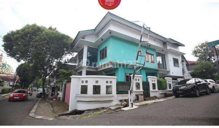 Rumah Bagus di Tebet Dalam Jakarta Selatan 2