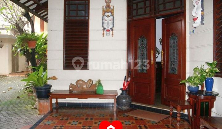 Rumah + 5 Paviliun di Pondok Labu, Cilandak, Jakarta Selatan