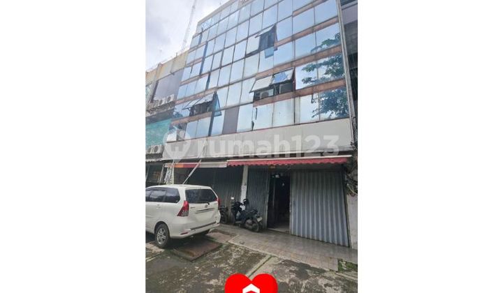 2-Unit Attached Shop House on Jl Fatmawati, South Jakarta 2-Unit Attached Shop House on Jl Fatmawati, South Jakarta