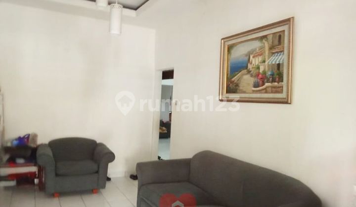 Rumah di Jalan Mendawai, Kebayoran Baru, Jakarta Selatan 2