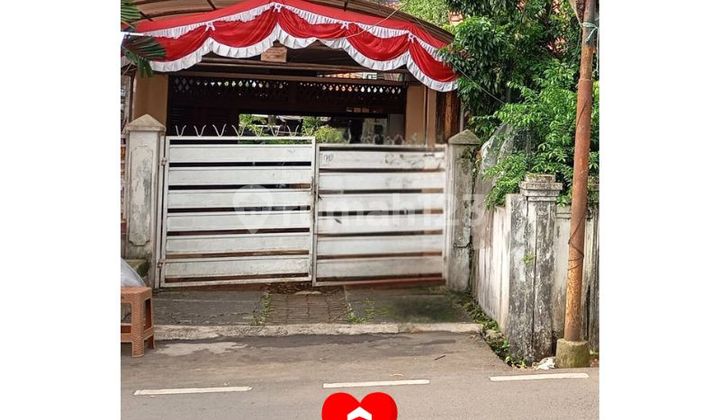 Rumah Asri di Jl Pinang Raya, Cilandak, Jakarta Selatan