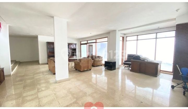 Rumah Bagus di Jl Dharmawangsa Kebayoran Baruu, Jakarta Selatan 2