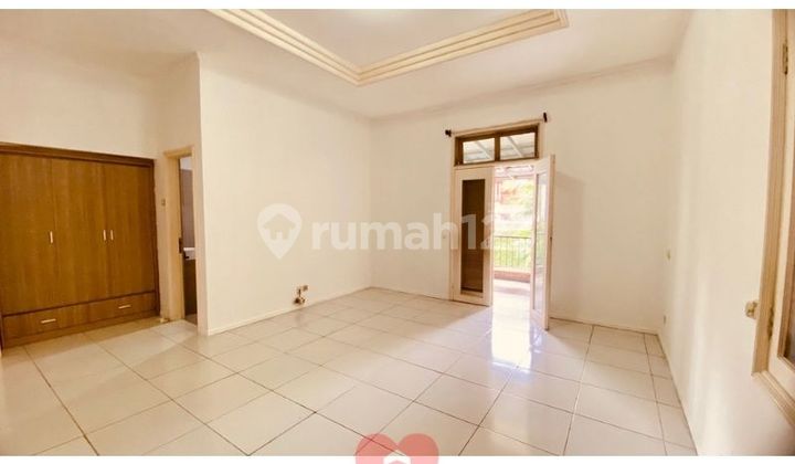 Rumah Bagus Lokasi Premium di Menteng Jakarta Pusat 2