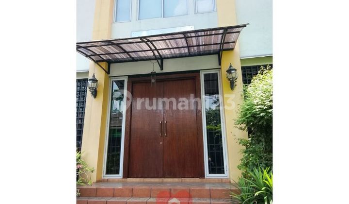 Rumah Kost 3 Lantai Lokasi Strategis di Simprug Jakarta Selatan 2