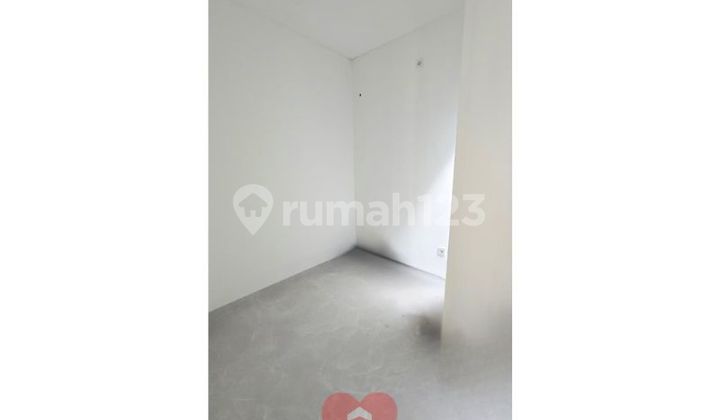 New 2-Story House in Kebon Jeruk, West Jakarta 2