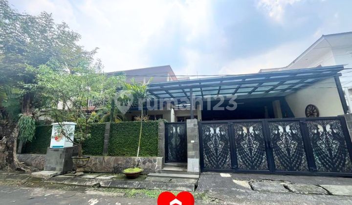 Rumah Bagus dengan Kolam Renang diSewa di Kemang Jakarta Selatan 1