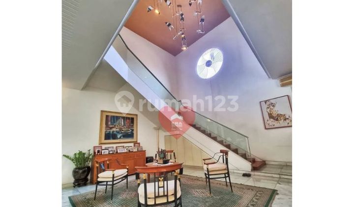 Rumah Bagus Strategis di Permata Hijau Jakarta Selatan 2