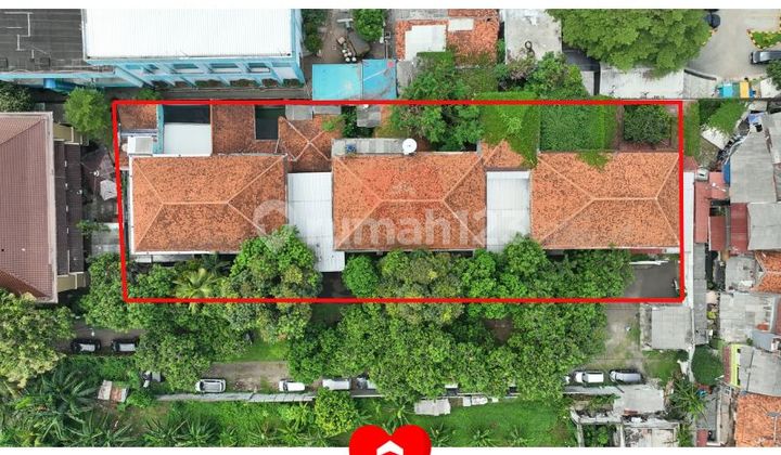Nice 6 Unit House in Menteng Central Jakarta