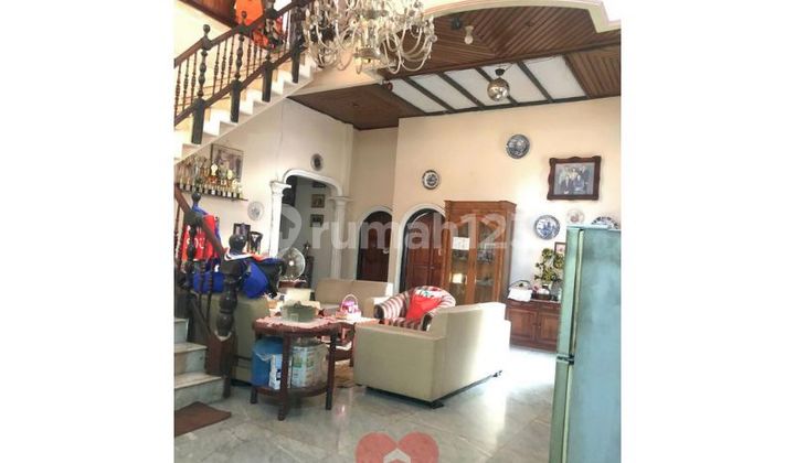 Rumah ada Kolam Renang di Jatibening Baru, Bekasi 2