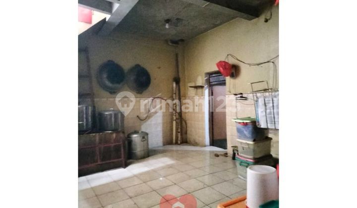 Rumah 2 Lantai di Kebon Jeruk, Jakarta Barat 2