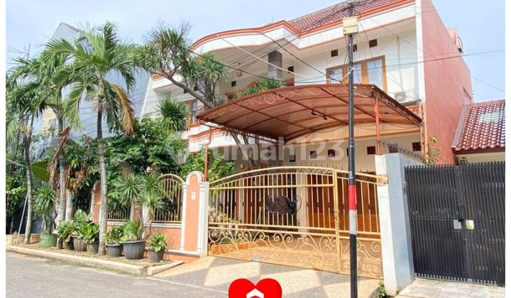 Nice House in Pondok Kelapa Barat, Pondok Kelapa, East Jakarta