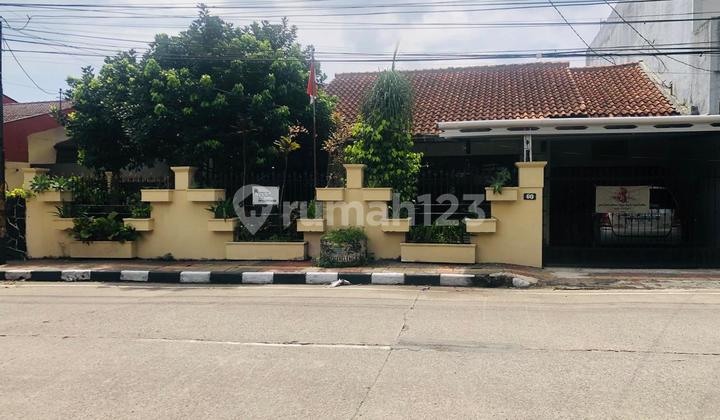 Dijual Rumah Bagus Regol Kota Bandung - 5 menit ke Taman Tegalega Dijual Rumah Bagus Regol Kota Bandung - 5 menit ke Taman Tegalega