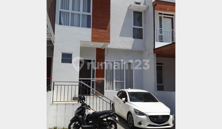 Dijual Rumah Sayap Cikutra Minimalis dan Terawat Sangat Strategis Dekat Kampus Dijual Rumah Sayap Cikutra Minimalis dan Terawat Sangat Strategis Dekat Kampus