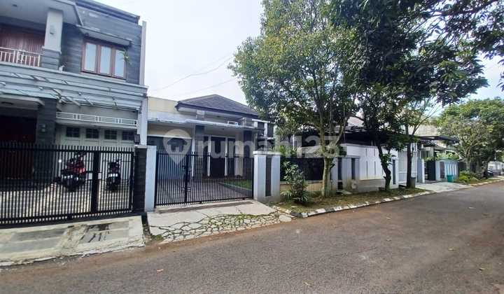 Hot Sale Ready-to-Live-in House in Batununggal Complex, Bandung