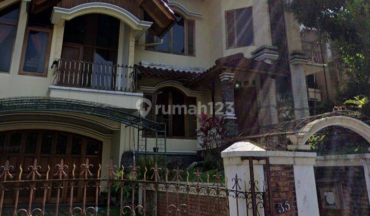  Rumah Terawat Hitung Tanah Tubagus Ismail, Dago Kota Bandung  2