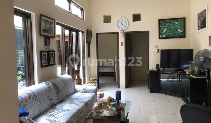 Dijual Rumah Batununggal Kota Bandung Terawat dan Semi Furnish