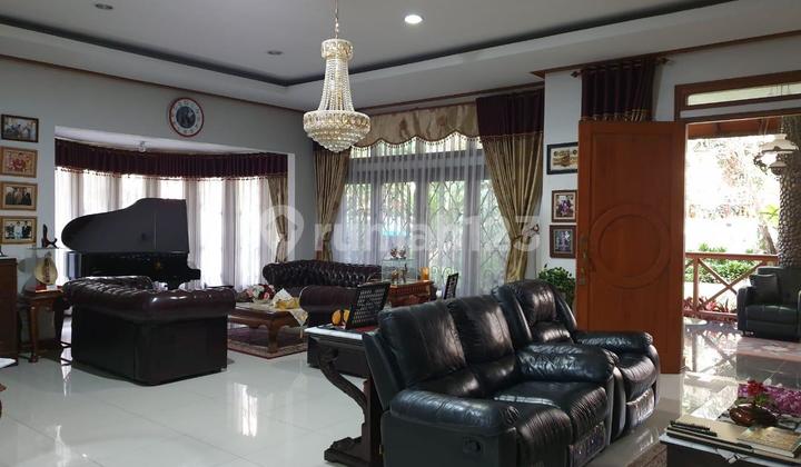 Luxury Modern House in Bandung City - Furnished and 5 Minutes to Pasteur Toll Road
