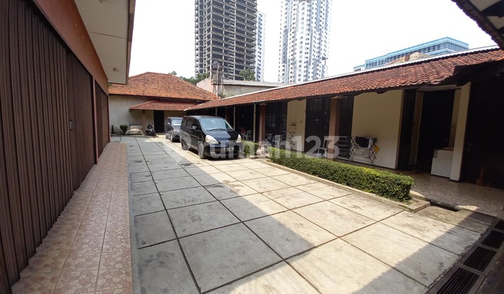 Prime Location! Strategic House and Boarding Next to Buah Batu Main Road 2
