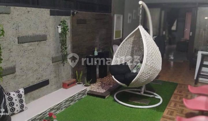 For Sale Ready-to-Occupy House in Cisaranten Arcamanik Complex 2