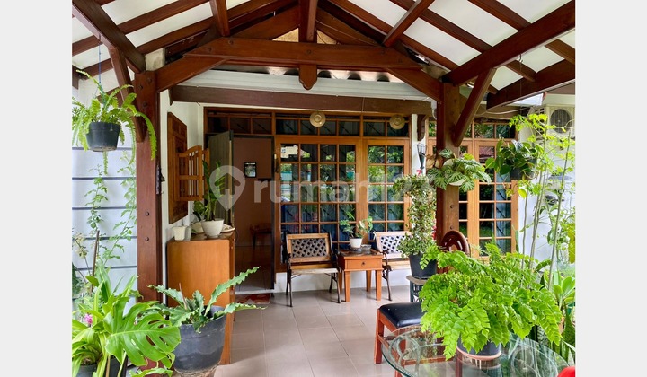 Prime Location! Rumah Terawat Pasteur Kota Bandung - 5 menit ke Gate Tol Pasteur Prime Location! Rumah Terawat Pasteur Kota Bandung - 5 menit ke Gate Tol Pasteur