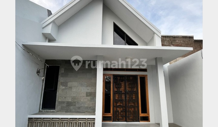 Dijual Rumah Minimalis Modern Strategis Antapani Kota Bandung
