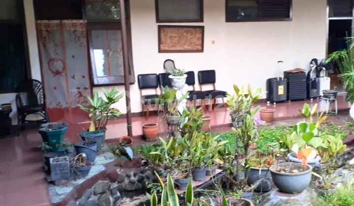 Hunian Nyaman Asri di Hegarmanah Kota Bandung - Semi Furnished 2