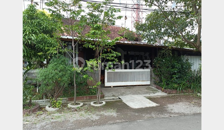 For Sale Strategic House in Cikutra Baru Bandung Near Campus & City Center For Sale Strategic House in Cikutra Baru Bandung Near Campus & City Center