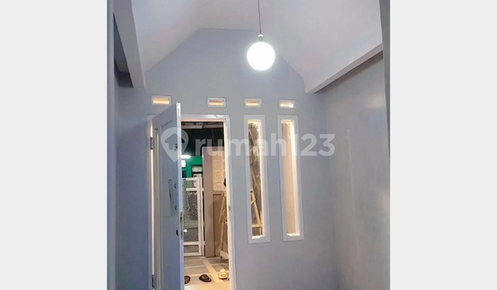 Rumah Minimalis Terawat Bumi Orange dekat Pintu Tol Cileunyi